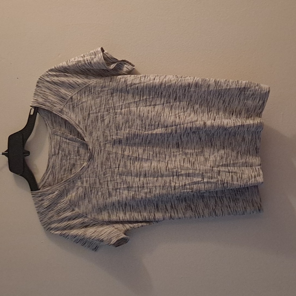 Lululemon shirt womens workout